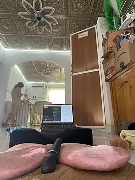 Yasmina_Noir - Wet pussy