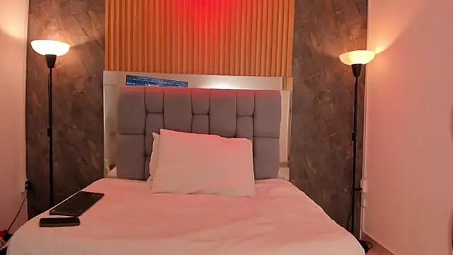 Ariana_smith04 - Show tits and spank them x 6🍒🍒
