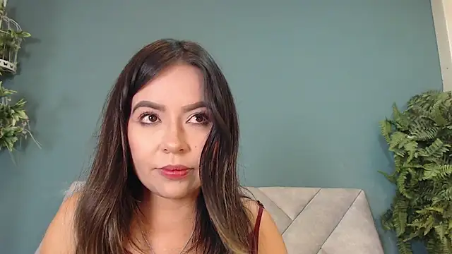 EmmaBellini - suck my cum