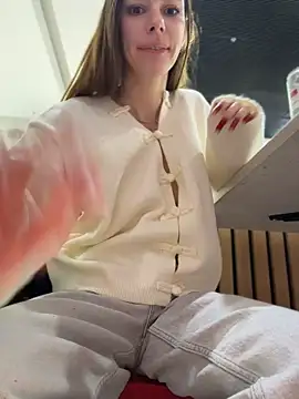 AmelieCrystal - show you my titties >_<
