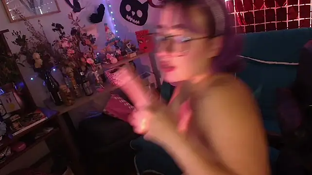 Miacatsito3 - 4 finger in my pussy+video for last tipp