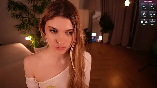 Angell_Wild - hand bra
