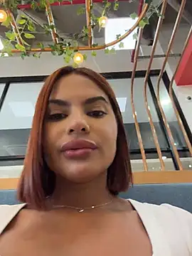 Irina_Velvett - Show. Ass in públic 😈🥴
