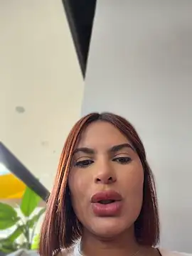 Irina_Velvett - Flahs tits in públic 😈🥴