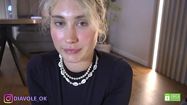 _Kateline_ - Playing with a Lovense! Put it inside my
