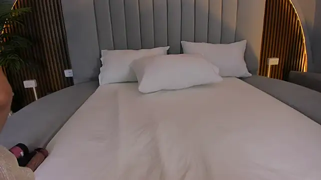 MaluDiaz - Domi in my ass