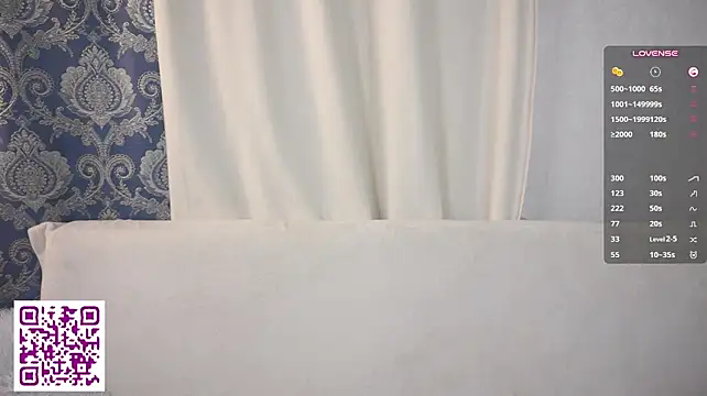 Bubblegum_babyyy - rub my clit