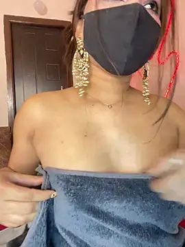 Berry_blossom - Ice on pussy 🧊3mint toy control ⚡️