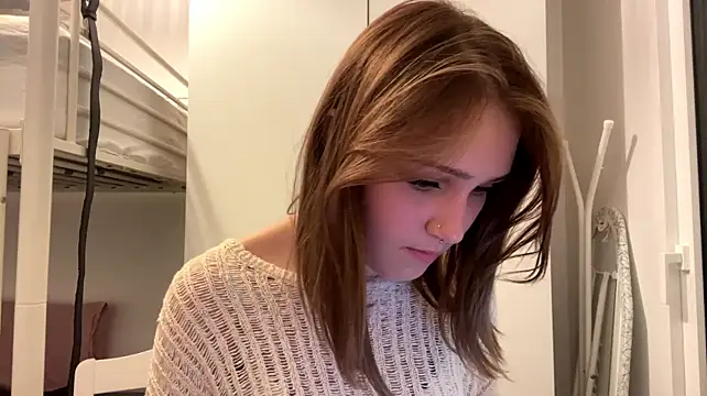 Sereneglowz - Show the color of my panties👀