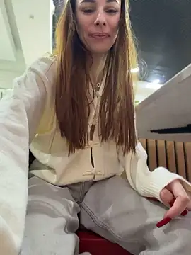 AmelieCrystal - show you my titties >_<
