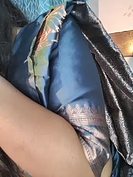 Its_Aasiqi - Oil on ass 🥵🥵💋💋