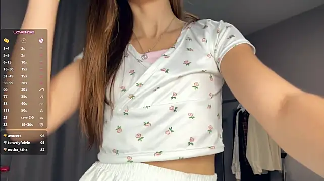 Veluxe - Pinch my nipples under my top