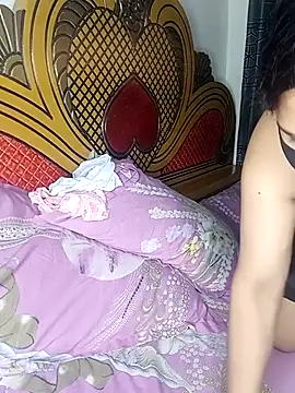 Queen--Baby - Full nude in public/পুরা ল্যাংটা হও