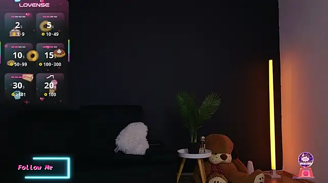CelyneMay - Love me (5 min toy control )
