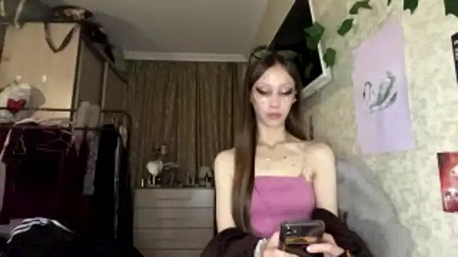 KoriLevander - GOAL - walk in heels like a model with