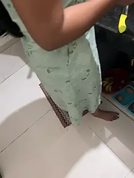 LoveJourney - ✨Pussy Zoom Show😉✨