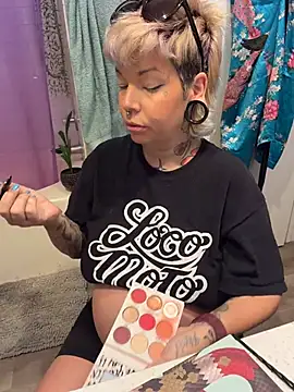 Eva_Monroe- - Milky Titty Squirt
