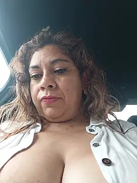 Laura-Hernandez - Sucking my friend's tits 😈