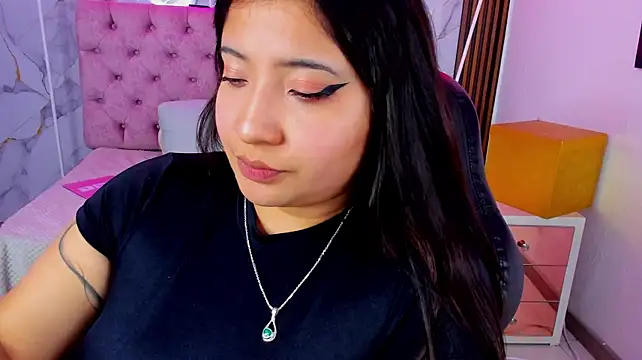 Emma_monserrat - Fuck my tits + mini BJ