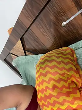 Miss_kanika76 - Ass hol ke