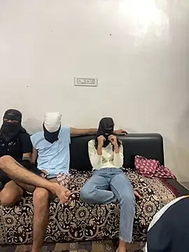 Jaan_jiya - Show pussy both girl