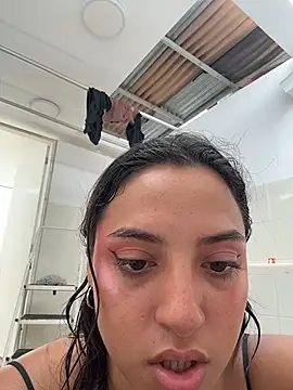 MeggyMae_ - SHOW TITS 🍒