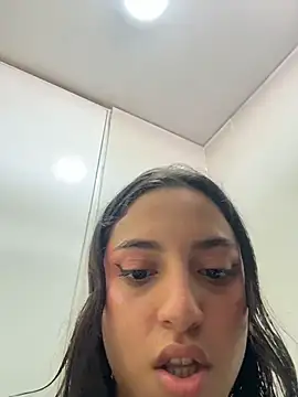 MeggyMae_ - SHOW TITS 🍒