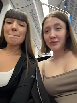 Sophie_Avory - Lick each other nipples+kiss