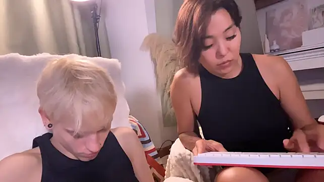 NoirElysia - Oil Massage Ass