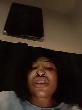 Candylooo - Fingering sweet wet pussy