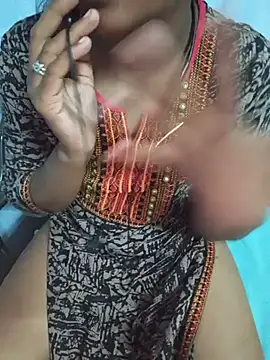 Moniqueen1