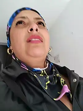 YINNA__24 - TWO FINGERS IN MY BIG ASS