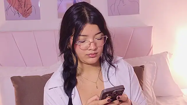 EmmaBlossom - oily boobs