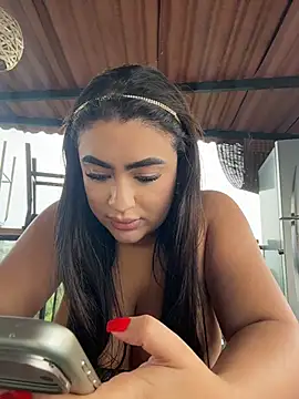 Sharonlewy_ - Show feet 🍒