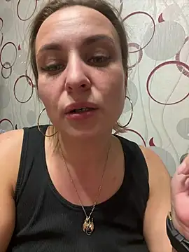 SweetOlga - Sit on my face