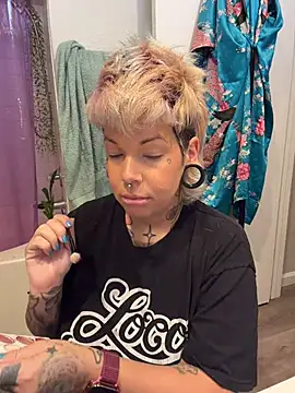 Eva_Monroe- - Milky Titty Squirt