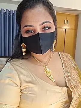 Bristy--- - Boobs in oil