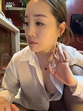 Momoli60 - 福利随你们开