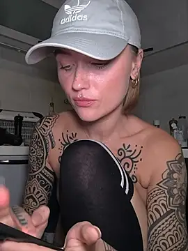 Goldi159 - Tip 45 for two hot videos 🔥