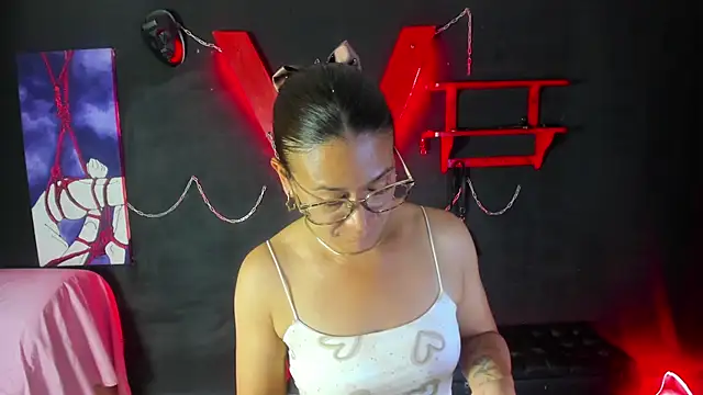SexyNurseMia - show blowjob + saliva 🥵🔥