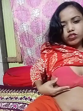 Meghla_Sk - Lip show