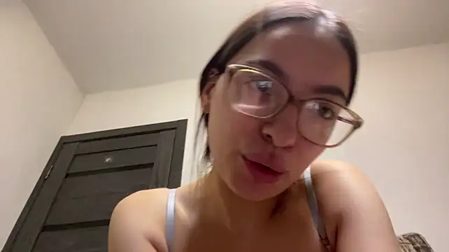 ZelmaBonato - Drop my straps down and shake tits
