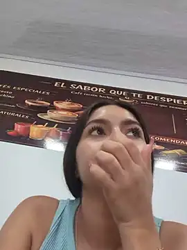DulceCaroX - Dildo pussy in wall in the public