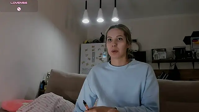 Hot__K - wet my pussy