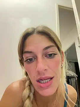 Bellalolahot