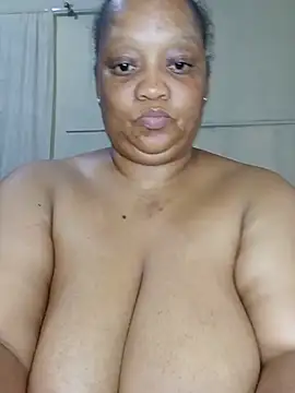 BBW123MILF - Sloppy deeptroat