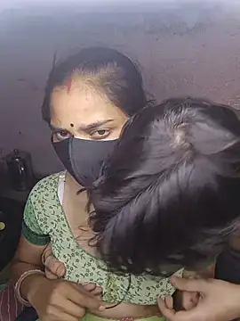 V-Hot-Isha10 - Vibrate 5 Mints Non Stop