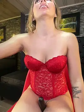 _luisaa_sweet - oil + ass
