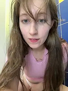 FroggyAnna - slap naked pussy loud! rub clit too