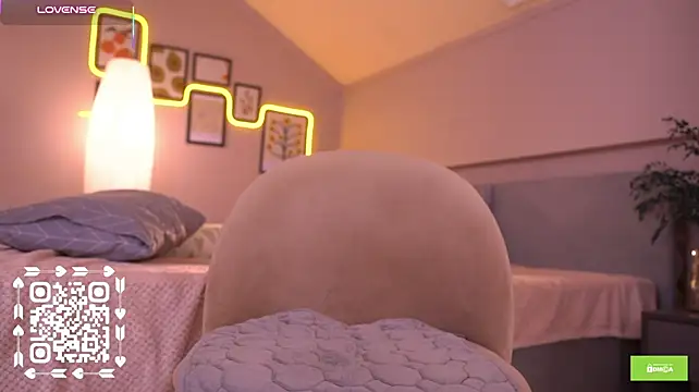 CuteJane_ - no hands, just cute sticker on my boobs!